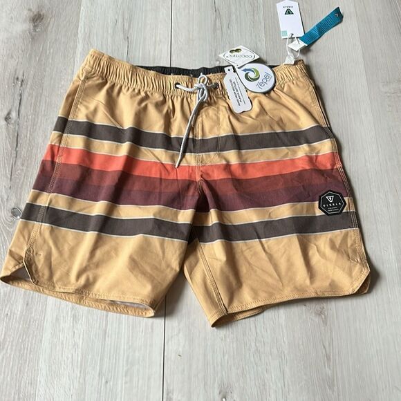 VISSLA FIST BUMP 17.5" ECOLASTIC OCHRE M NWT - Picture 4 of 6